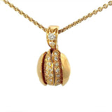 Edler Anhänger in 18 Karat Gelbgold mit Brillanten & Opal – von Goldbaur