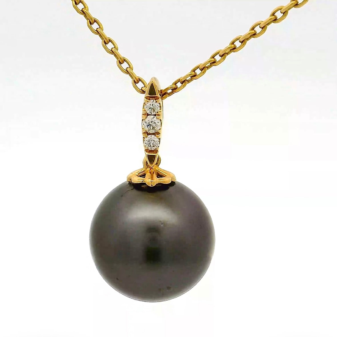 Tahitian pearl