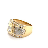 Eindrucksvoller Ring in 14 Karat Gelbgold mit Emerald-Diamant und Brillanten