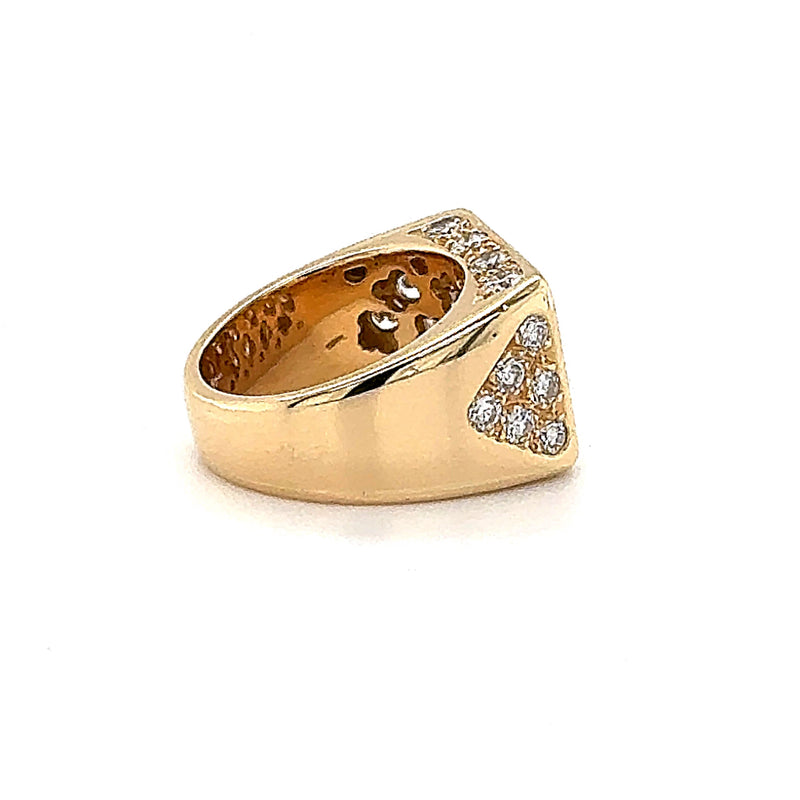 Hochwertiger Ring in 18 Karat Gelbgold mit herausragenden Brillanten