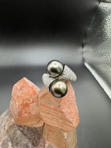 Eleganter Toi-et-Moi-Ring in 14 Karat Weißgold mit Tahiti-Perlen und Diamanten