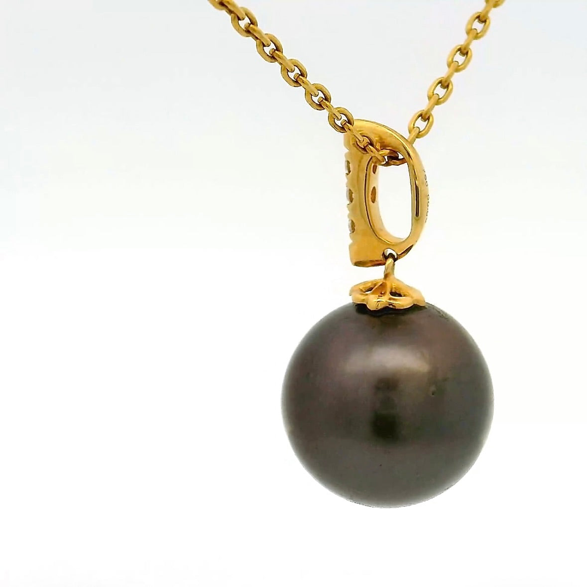 Tahitian pearl