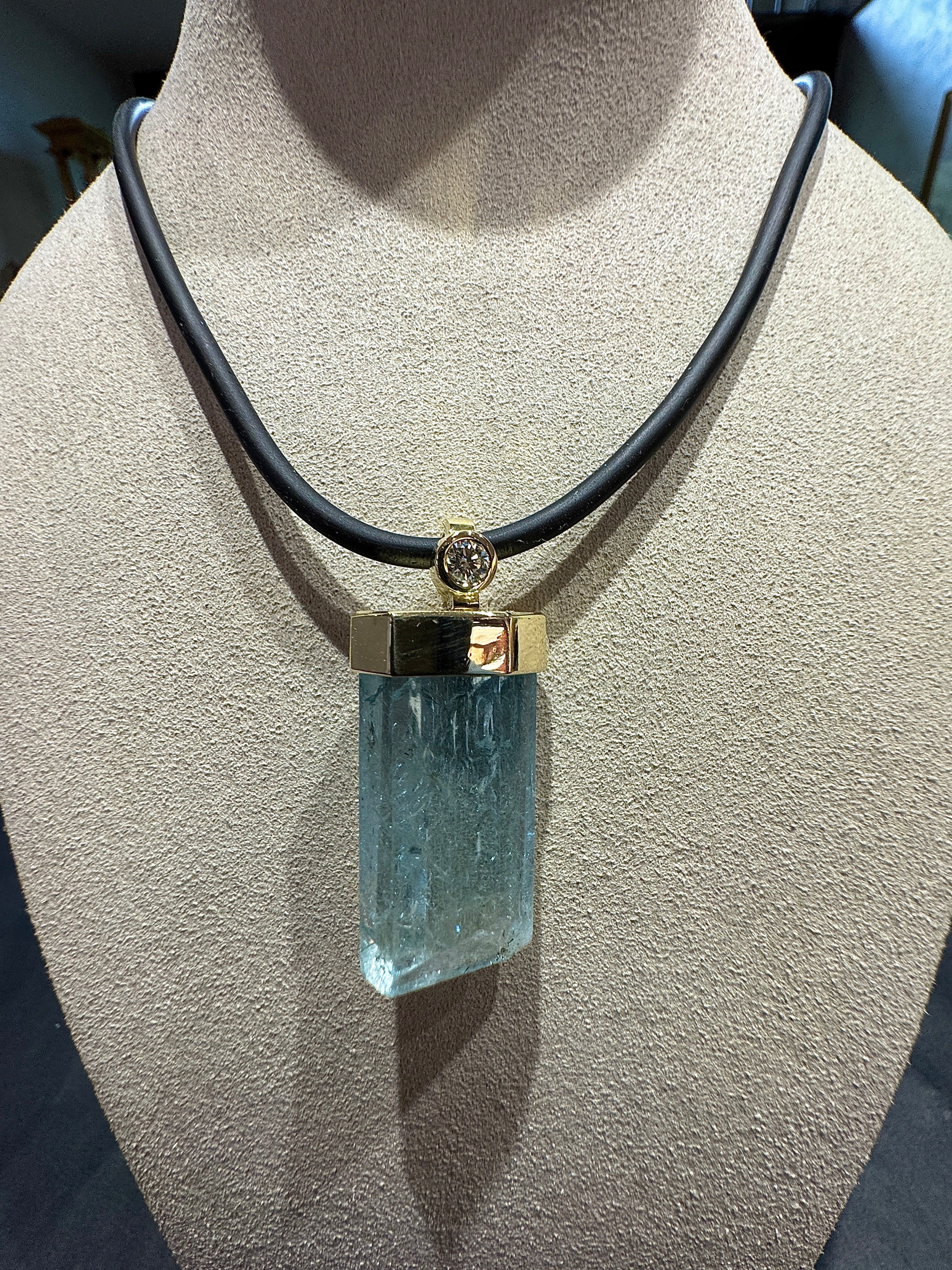 Fancy Aquamarine Pendant in 14 Karat Yellow Gold with Brilliant-Cut Diamond