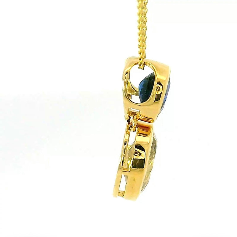 Edler Anhänger in 18 Karat Gelbgold mit hochfeinem Saphir & Fancy Brillant