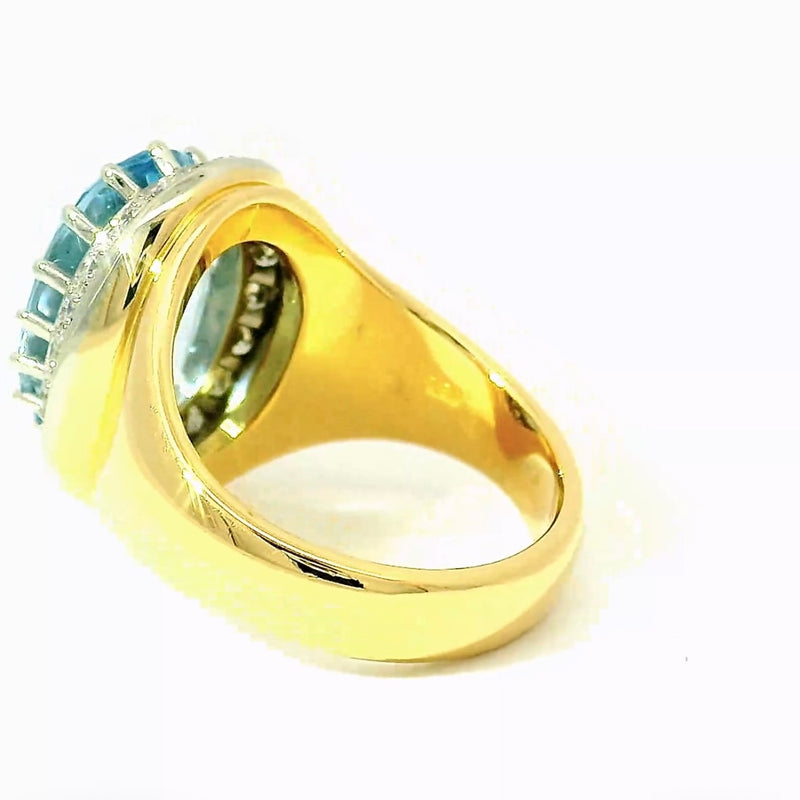 Edler Ring in 18 Karat Gelbgold mit augenreinem Aquamarin & Brillanten