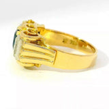 Handgefertigter Ring in 18 Karat Gelbgold mit blauem Saphir & Diamant-Baguettes