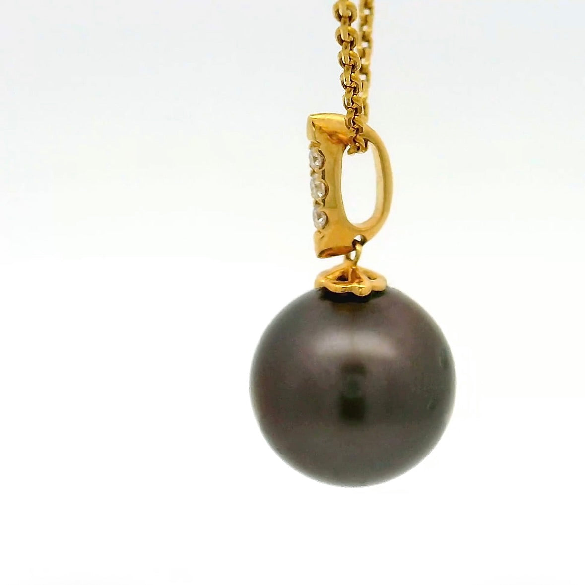 Tahitian pearl