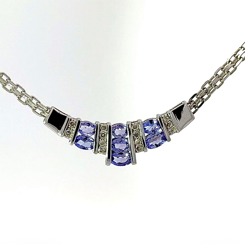 Elegantes Collier in 14 Karat Weißgold mit feinen Tansaniten & Brillanten