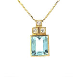 Handgefertigter Anhänger in 14 Karat Gelbgold mit Aquamarin & Brillanten