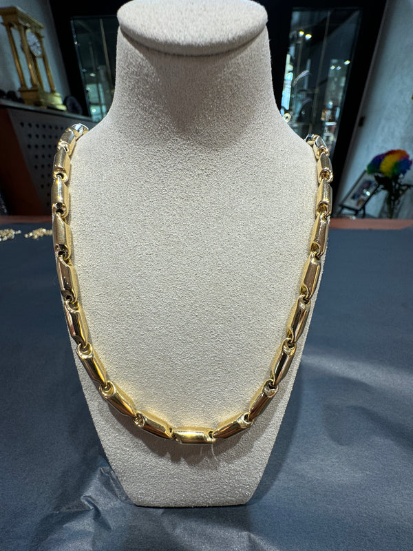 Einzigartige Fantasie-Halskette in 18 Karat Gelbgold mit Karabiner