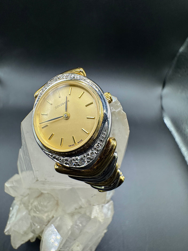 Ausgefallene Goldbaur-Uhr in 18 Karat Gelb- & Weißgold – mit Brillanten