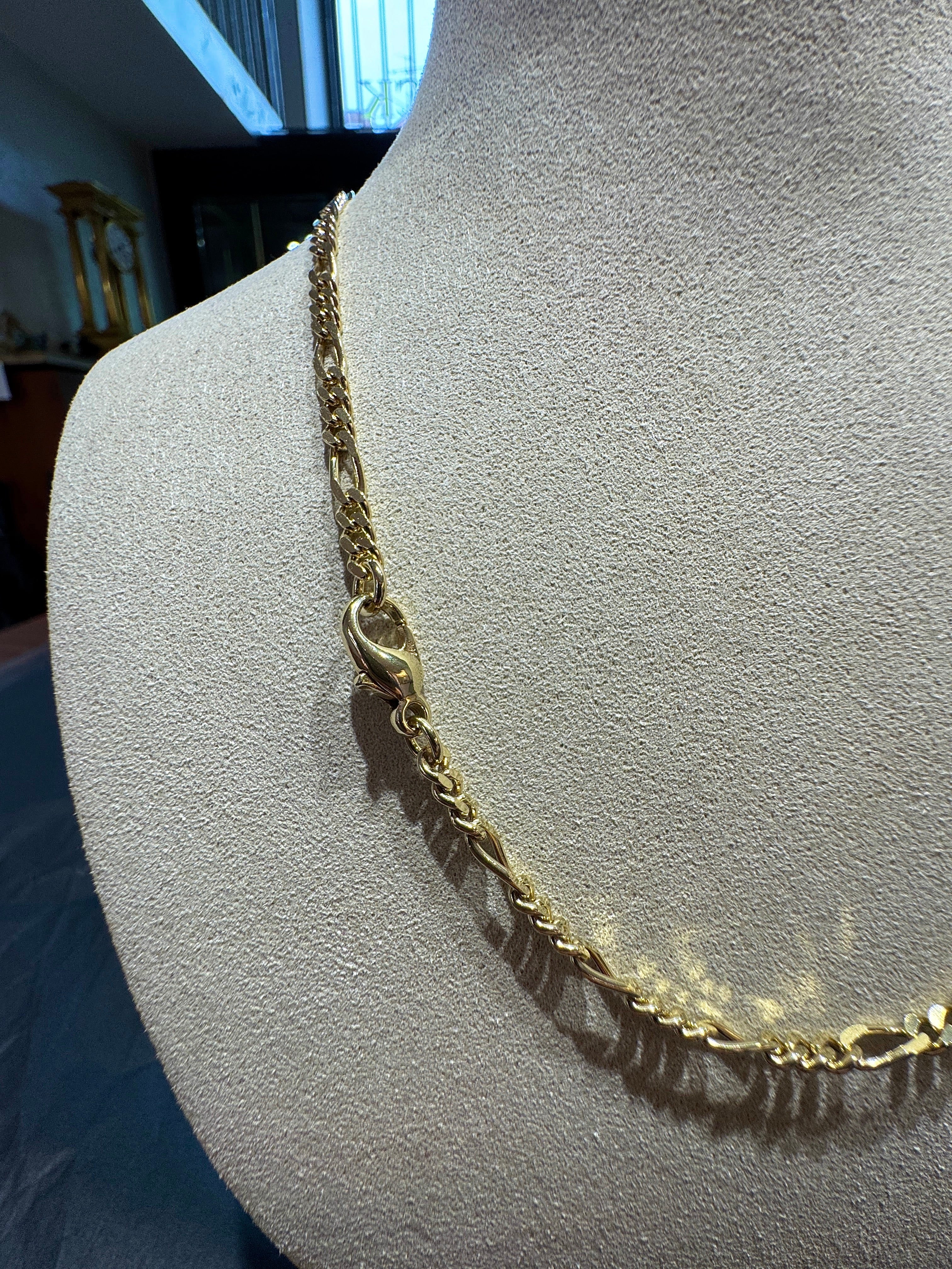 Luminous Figaro Panzer Chain in 18 Carat Yellow Gold with Carabiner Clasp