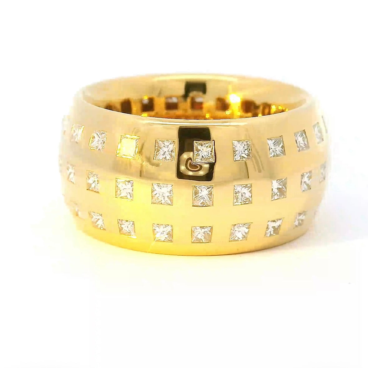 Beeindruckender Memory Ring in 18 Karat Gelbgold mit Princess-Cut Diamanten von W. Häring
