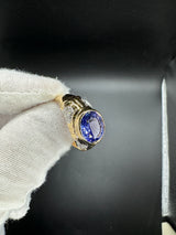 Stilvoller Ring in 14 Karat Gelbgold mit feinen Tansanit und Brillanten