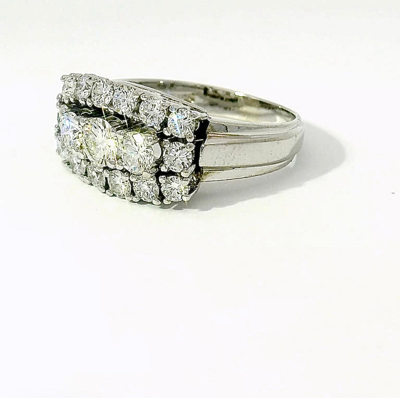 Vintage-Cocktailring in 14 Karat Weißgold mit 1,47 ct hochfeinen Brillanten
