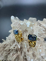 Ausgefallene Ohrringe in 18 Karat Gold mit Saphiren & Brillanten