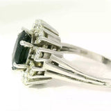 Eleganter Ring in 14 Karat Weißgold mit blauem Saphir & Brillanten