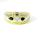 Handgefertigter Bandring in 14 Karat Gelb- & Weißgold mit Brillanten & Saphiren