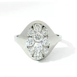 Zeitloser Ring in 14 Karat Weißgold mit feinen Brillanten