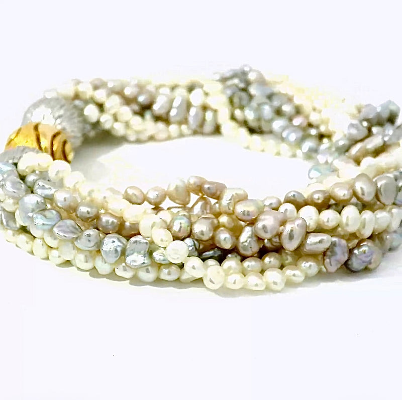 Besonderes Goldbaur Perlenarmband mit Bajonettverschluss in 18 Karat Gold