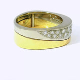 Handgefertigter Bicolor Ring in 18 Karat Gold mit feinen Brillanten