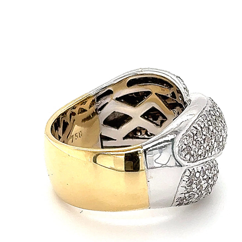 Solid bicolor ring in 18 carat (750) gold with 156 brilliant-cut diamonds