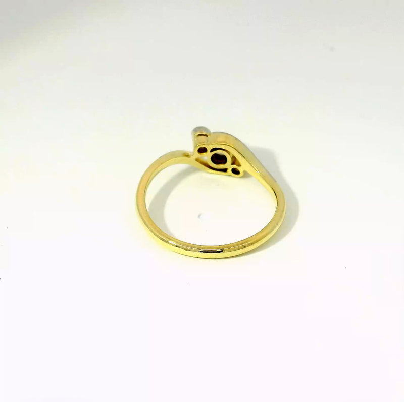 Eleganter Art-Déco-Ring in 14 Karat Gelbgold mit Altschliff-Diamanten