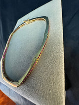 Elegantes Armband in 14 Karat Gelbgold mit rosa Saphiren & Rubinen