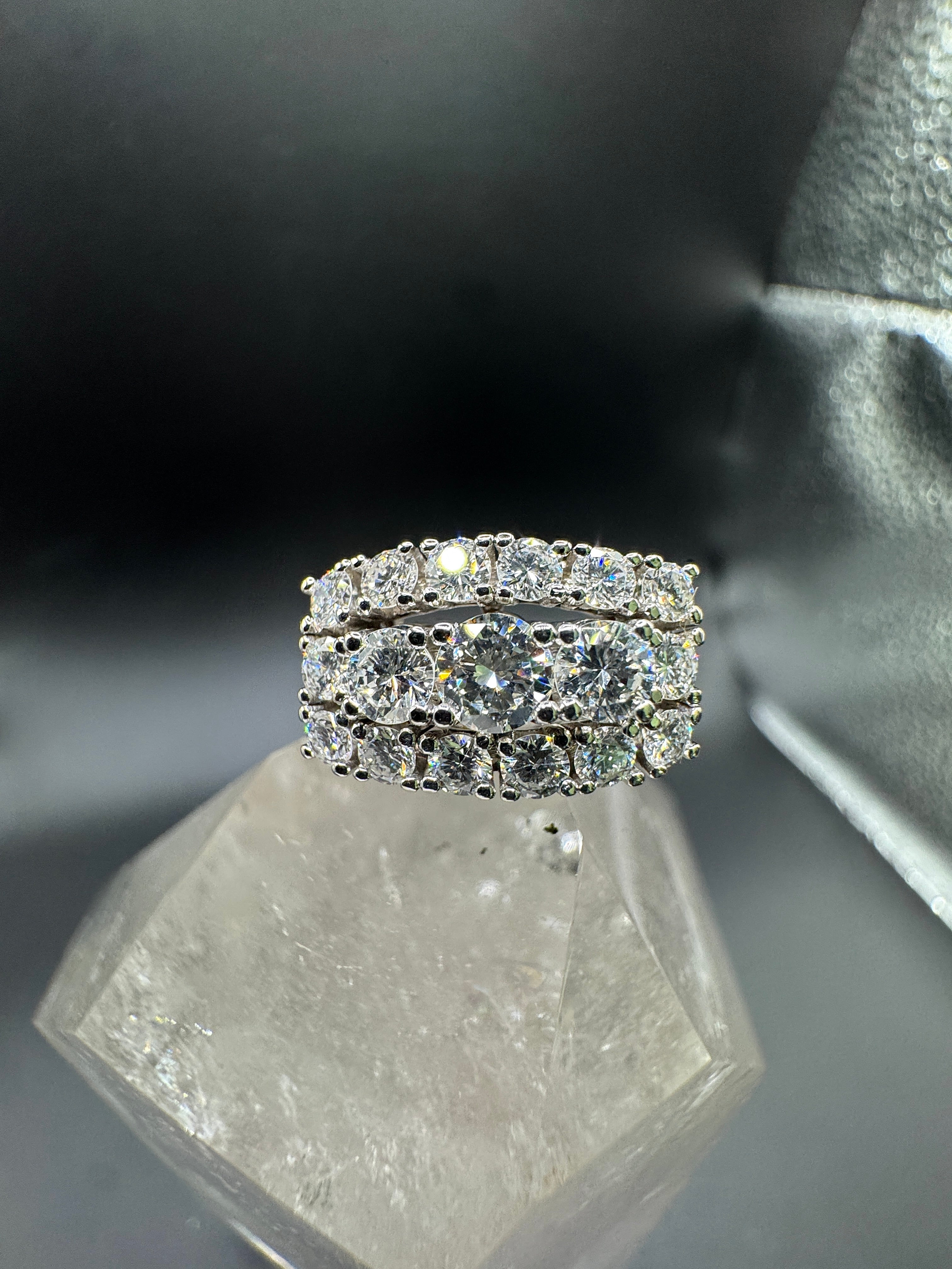 Vintage-Cocktailring in 14 Karat Weißgold mit 1,47 ct hochfeinen Brillanten