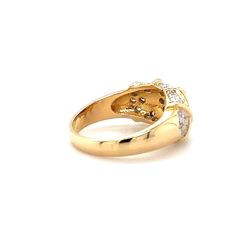 Ausgefallener Bicolor Ring in 18 Karat Gold mit Brillanten & Saphir