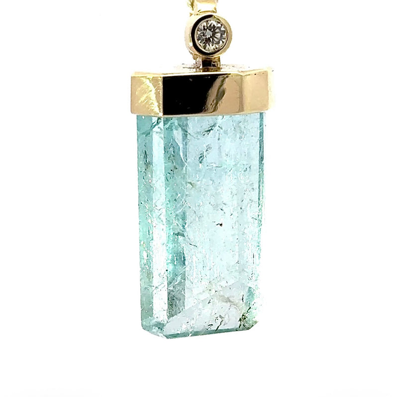 Ausgefallener Aquamarin-Anhänger in 14 Karat Gelbgold mit Brillant