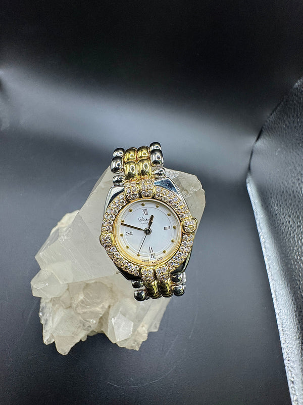 Chopard Gstaad – neuwertige Bicolor Uhr mit Vollbesatz aus Brillanten