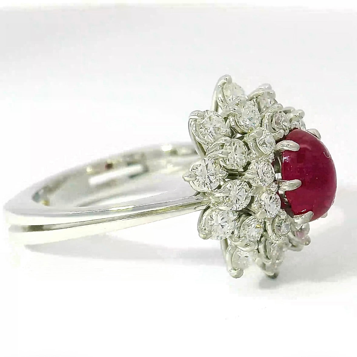 High-Quality Entourage Ring in 18 Karat White Gold with Ruby Cabochon & Brilliants