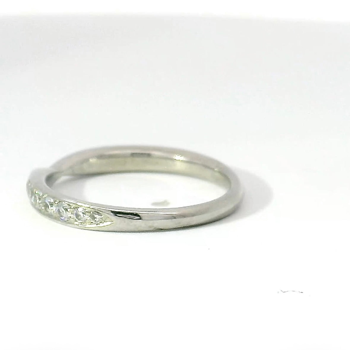 Edler Tiffany Harmony Ring in 950er Platin mit Brillanten