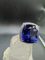 Einmaliger Ring & Anhänger in 18 Karat Weißgold mit riesigem AAAA Tansanit & Brillanten