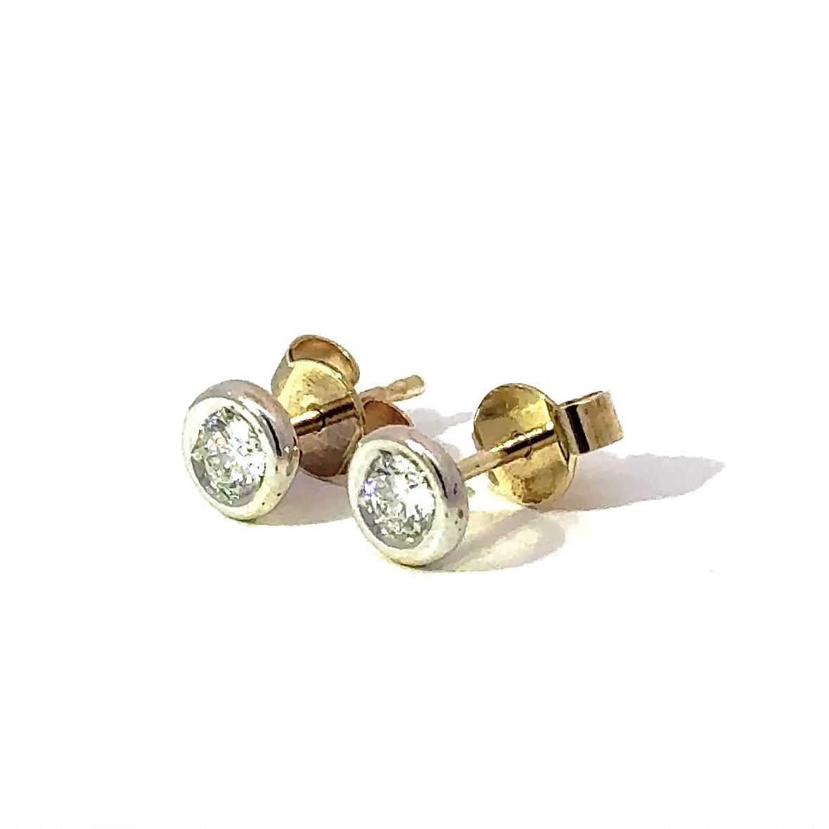 Bicolor Brillantstecker in 14 Karat Gold mit feinen Brillanten