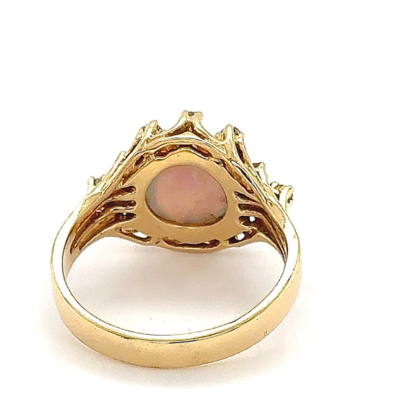 Original Goldbaur Ring in 18 Karat Gelbgold mit feinen Opal & Brillanten