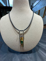 Einmaliger Anhänger in 18 Karat Weißgold & 900er Gelbgold mit Smaragd & Brillanten