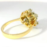 Verspielter Ring in 14 Karat Gelb- und Weißgold mit Saphir & Brillanten