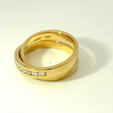 Moderner Design-Ring in 14 Karat Gelbgold mit feinen Brillanten