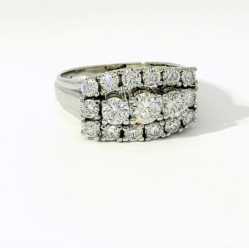 Vintage-Cocktailring in 14 Karat Weißgold mit 1,47 ct hochfeinen Brillanten