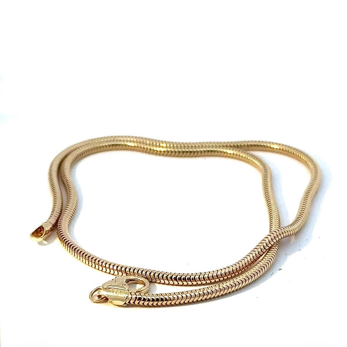 Edle Schlangenkette in 14 Karat Gelbgold mit Karabinerverschluss
