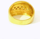 Leuchtender Ring in 18 Karat Gelbgold mit feinsten Brillanten