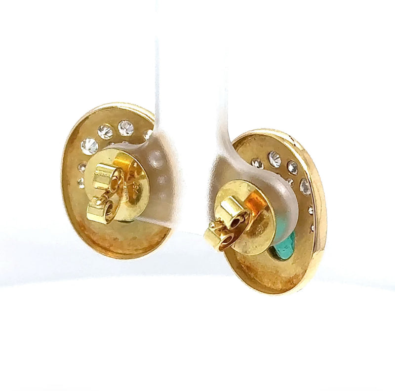 Handgefertigte Ohrstecker in 18 Karat Gelbgold mit feinen Smaragden & Brillanten