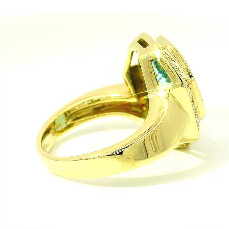 Ausgefallener Ring in 14 Karat Gelbgold mit leuchtendem Topas & Brillanten