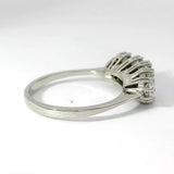 Leuchtender Ring in 18 Karat Weißgold mit Brillanten & Achtkant-Diamanten