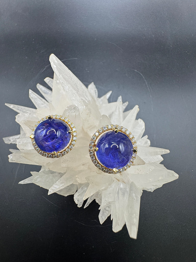 Beeindruckende Ohrringe in 18 Karat Gelbgold mit feinen Tansaniten & Brillanten | Ohrringe - Schmuck Schroll