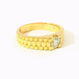 Massiver Ring in 18 Karat Gelbgold mit feinem Brillant 0,50 Karat