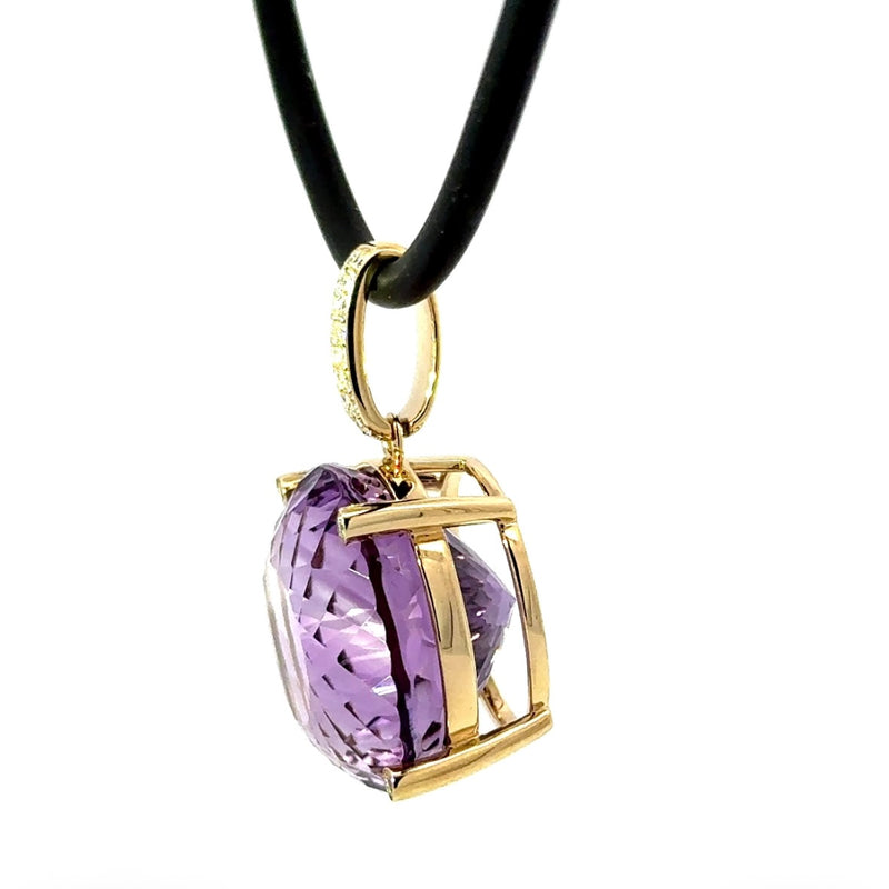 Moderner Anhänger in 14 Karat Gelbgold mit feinen Amethyst & Brillanten