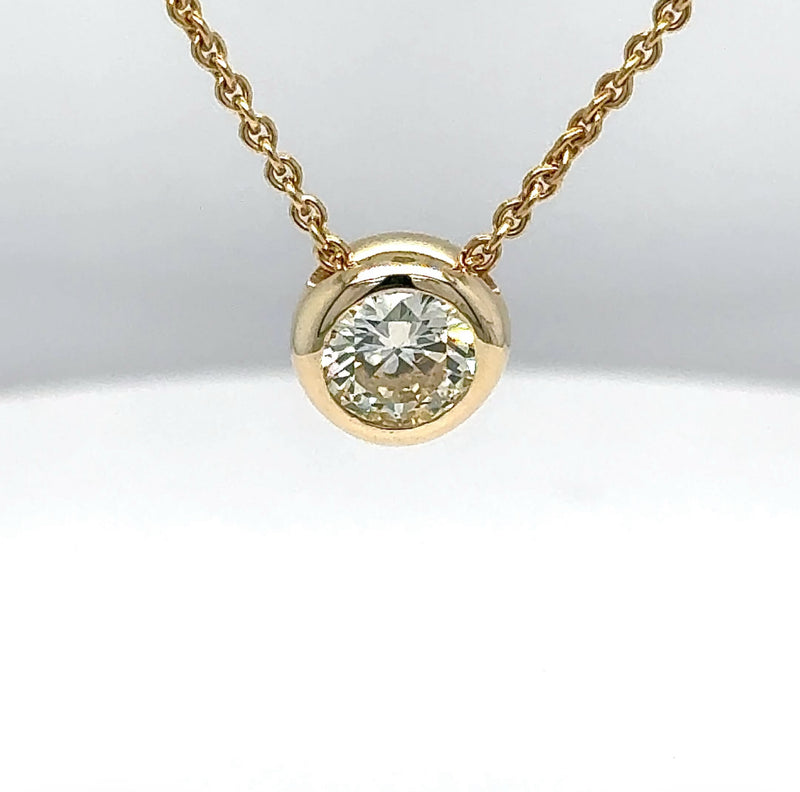 Edler Solitär Anhänger in 14 Karat Gelbgold mit feinen Brillant & Kette